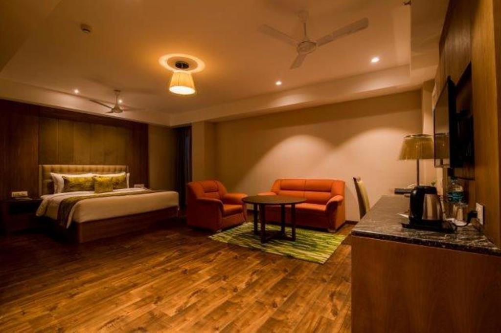 Lemon Tree Hotel Siliguri Esterno foto